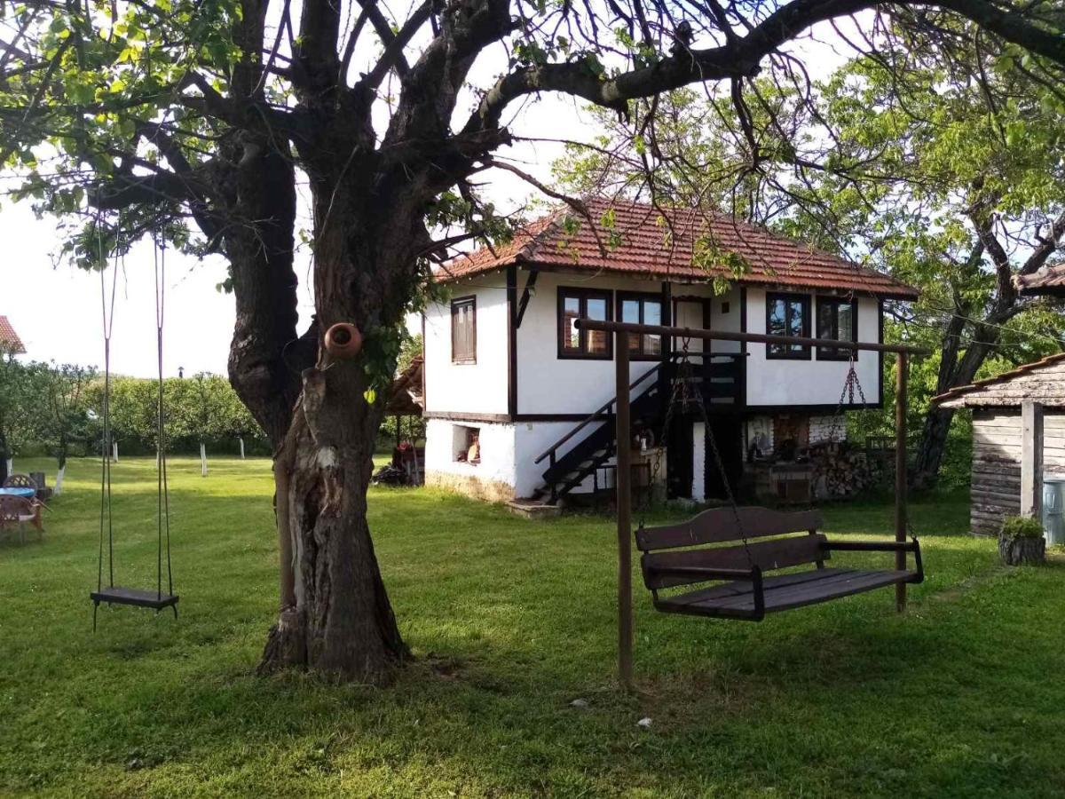 Вилно Селище Дядовите Къщи Golyama Brestnitsa Exterior photo