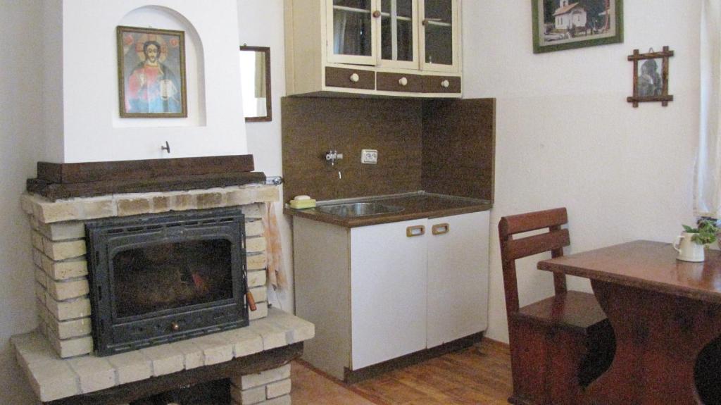 Вилно Селище Дядовите Къщи Golyama Brestnitsa Room photo